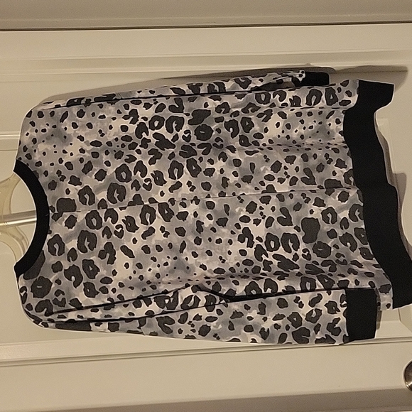 HONEYME Curvy XXXL Animal Print Sweatshirt. NEW with tags - Picture 7 of 9